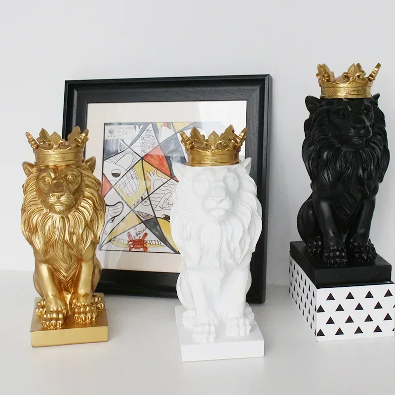

Nordic Lucky Crown Lion Crafts Decoration Entrance Living Room TV Cabinet Wine Cabinet Model Room Decoration Decorations