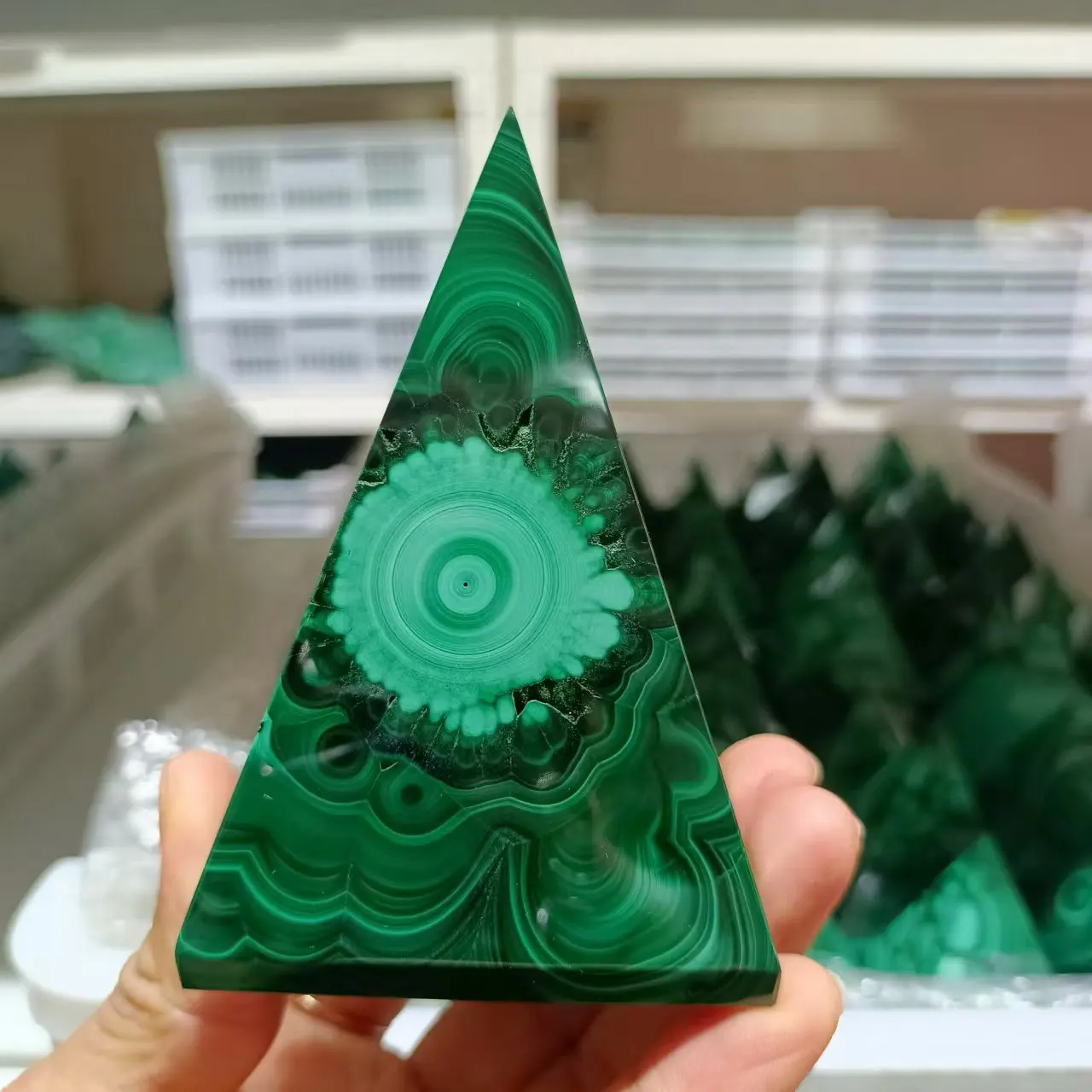 Natural Green Malachite Pyramid,Green Quartz Crystal,Malachite Ore Polishing Pyramid,Mineral Reiki Healing, Wealth 2