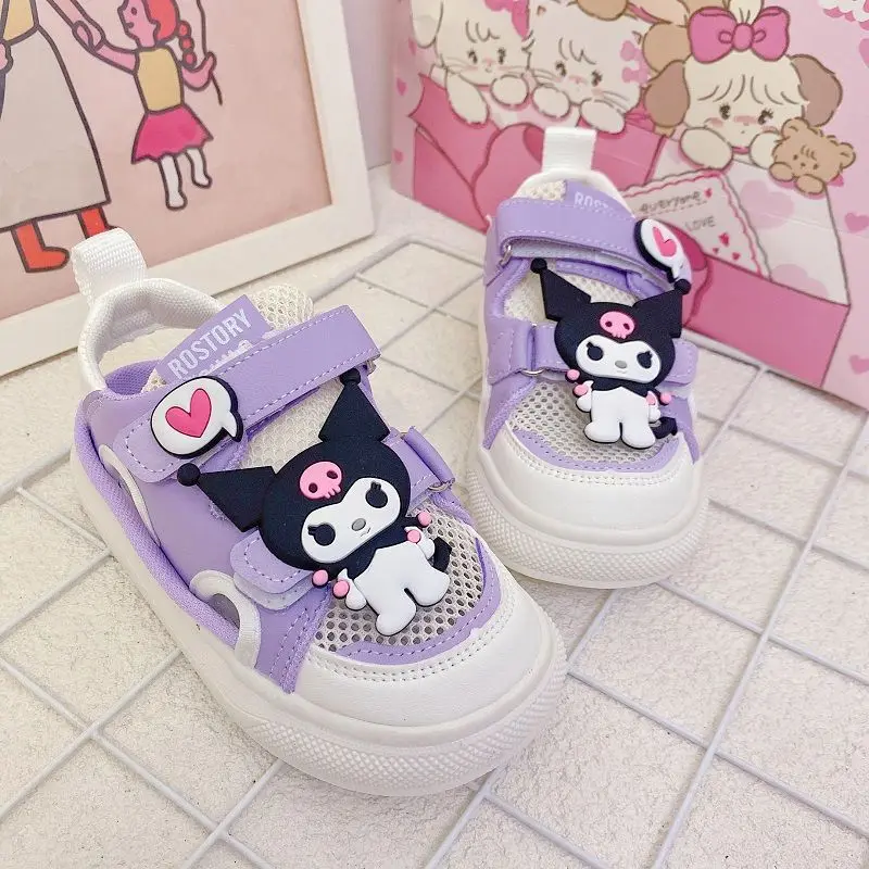 

Sanrio Kawaii Kuromi спортивные сандалии аниме мультфильм прекрасная мода изысканная кожа дружественная универсальная Досуг Детская панельная обувь