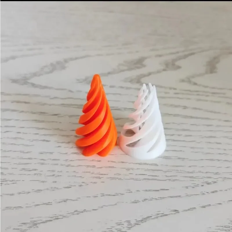 2pc 3D Mini Spiral Cone Stress Relieving Toys Fingertip Decompression Tool Illusion Pyramid Cylinder Sculpture Creative Souptoy