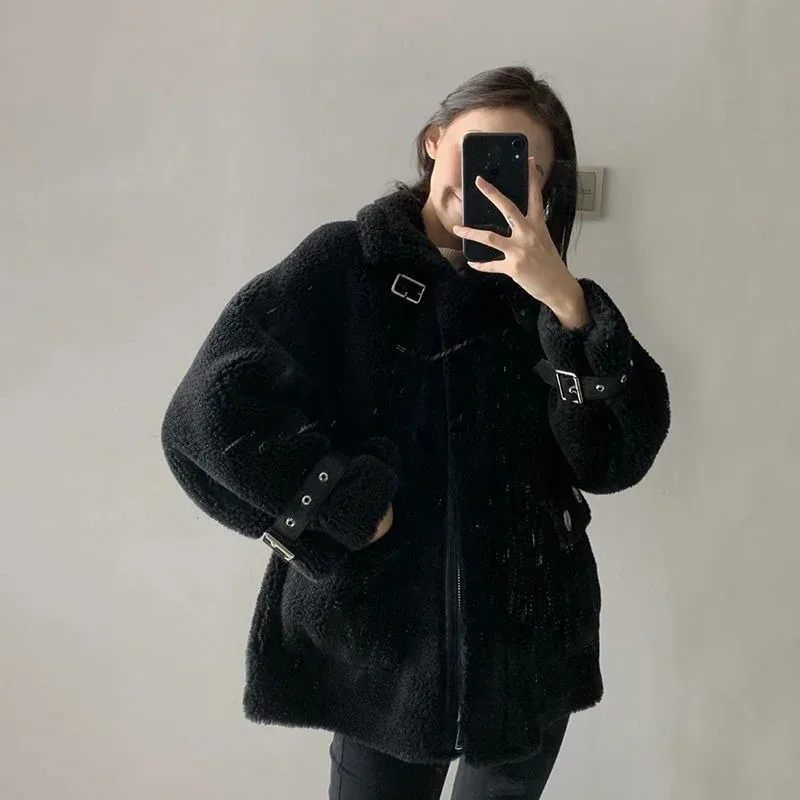 Female 2023 Korean Version Was Thin Lamb Wool Granular Fleece Fur Winter Sheep Shearing Stitching Fur One Long-sleeved Jacket