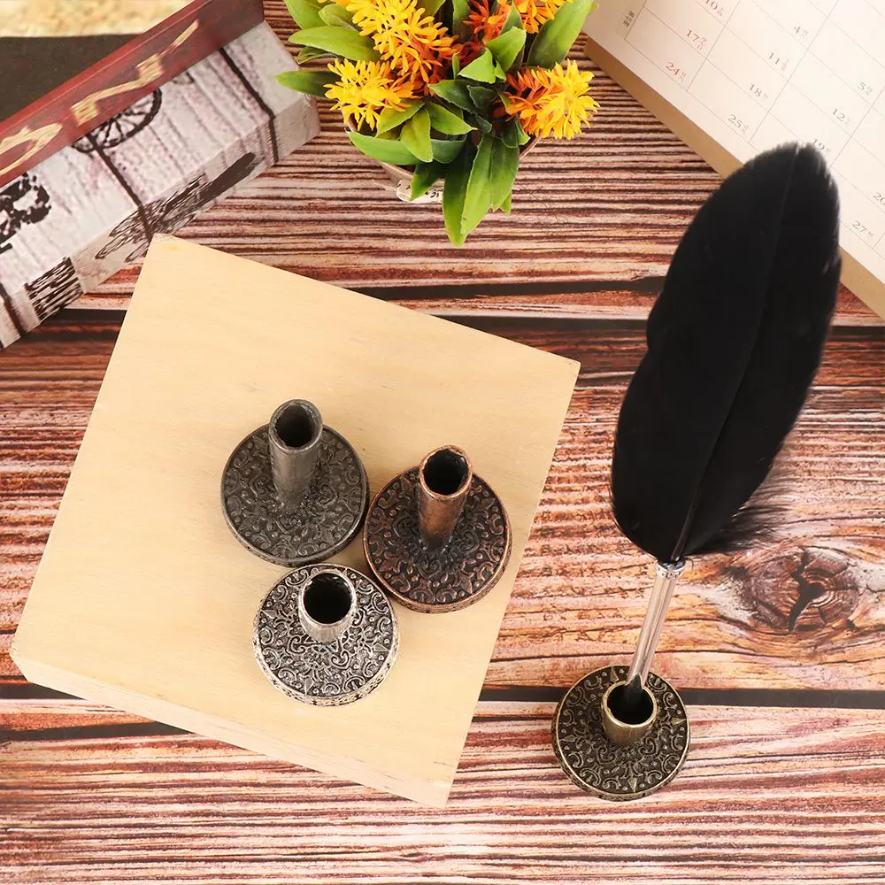 1PC Vintage European Style Pen Holder Fountain Pen Feather Quill Dip Pens Clips With Metal Round Base Writing Accessories pen holder pen and brush holder