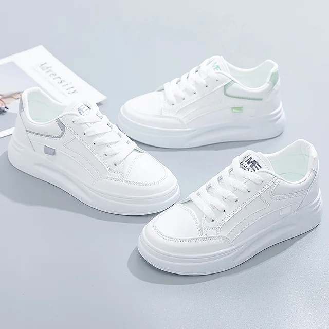 Zapatos de suela gruesa para mujer, zapatillas informales transpirables con plataforma, cabeza redonda, color blanco, primavera y otoño, 2024