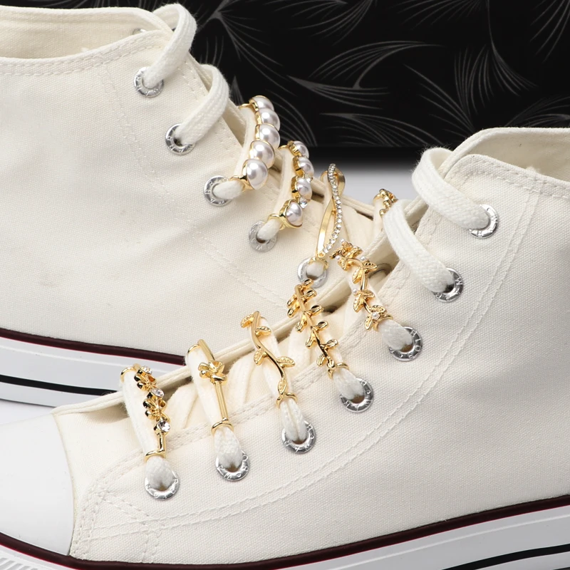 Scarpe Converse Converse Bianche Con Borchie Dorate Converse