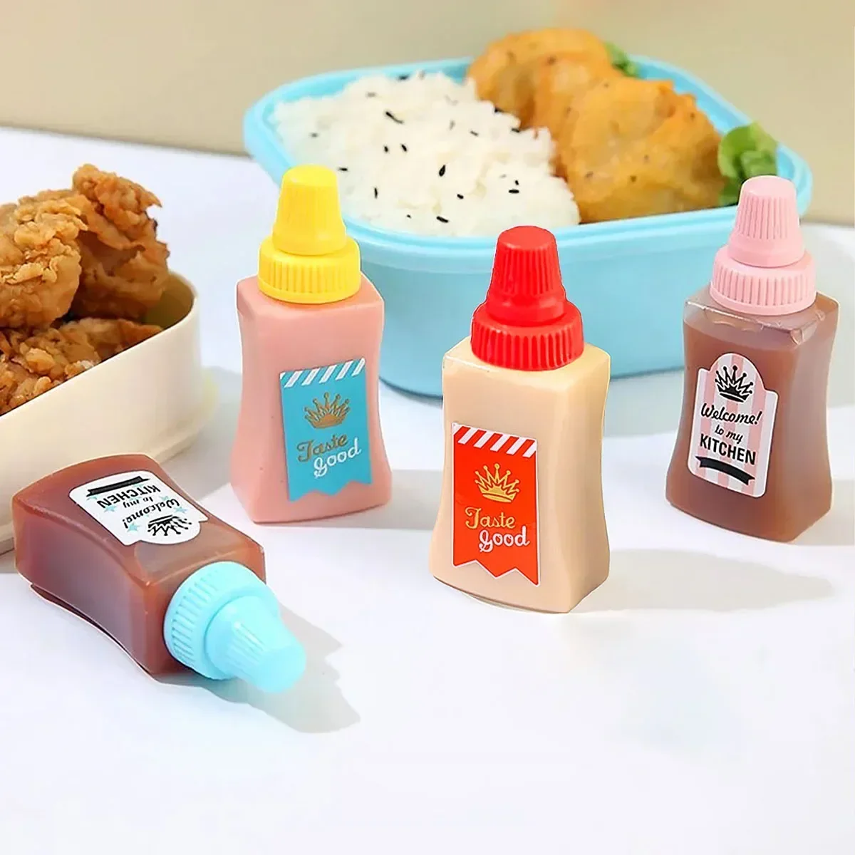 4pcs Square Seasoning Split Bottle Cute Mini Portable Sauce Bottle