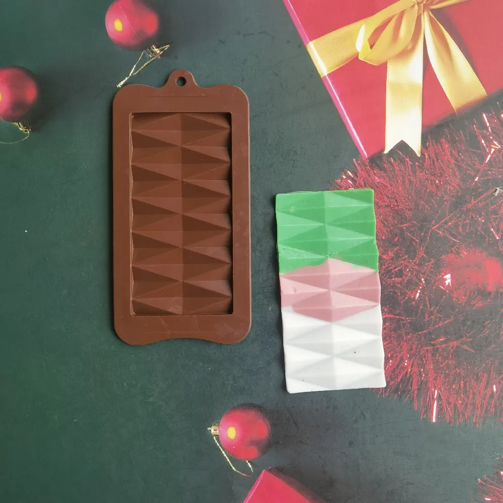 

Triangle chocolate silicone mold DIY ice cube dessert mold cake decoration kitchen baking utensils
