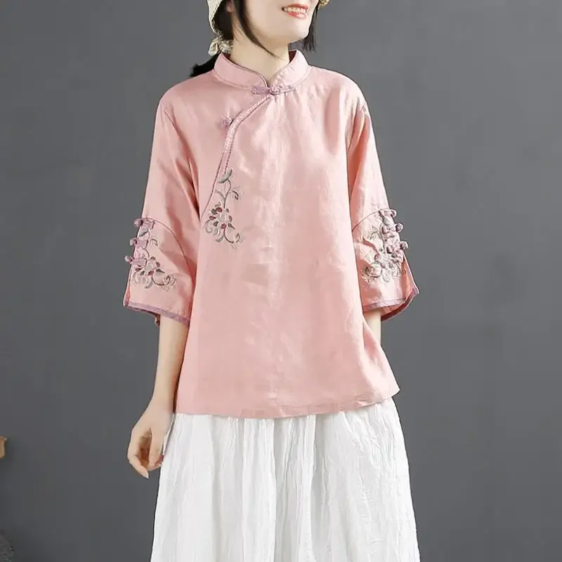 New Chinese Style Retro Cotton and Linen Shirt Women Spring Summer Chinese Stand-up Collar Button Blouse Embroidered Tea Service