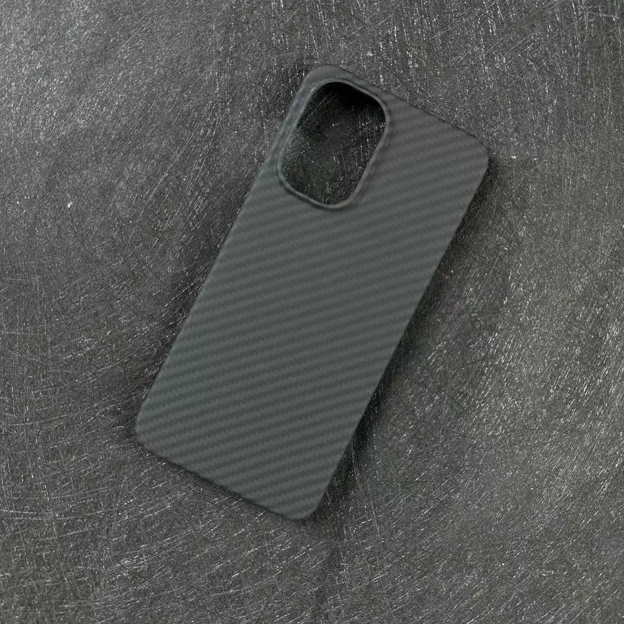 Aramid Fiber MagSafe Ultra-Thin Magnetic Phone Case - Carbon Fiber Protective Cover