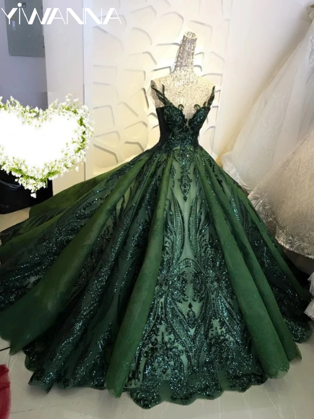 Vestidos de quinceañera sin mangas con cuello en V, vestido de baile de lentejuelas brillantes, verde, dulce, 16 años, princesa