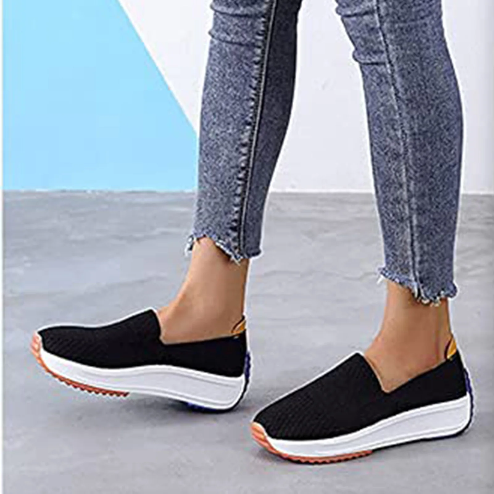 Women Oversize Slip On Sneakers Comfortable without Grinding Feet Suitable for Going Beach Side Wear