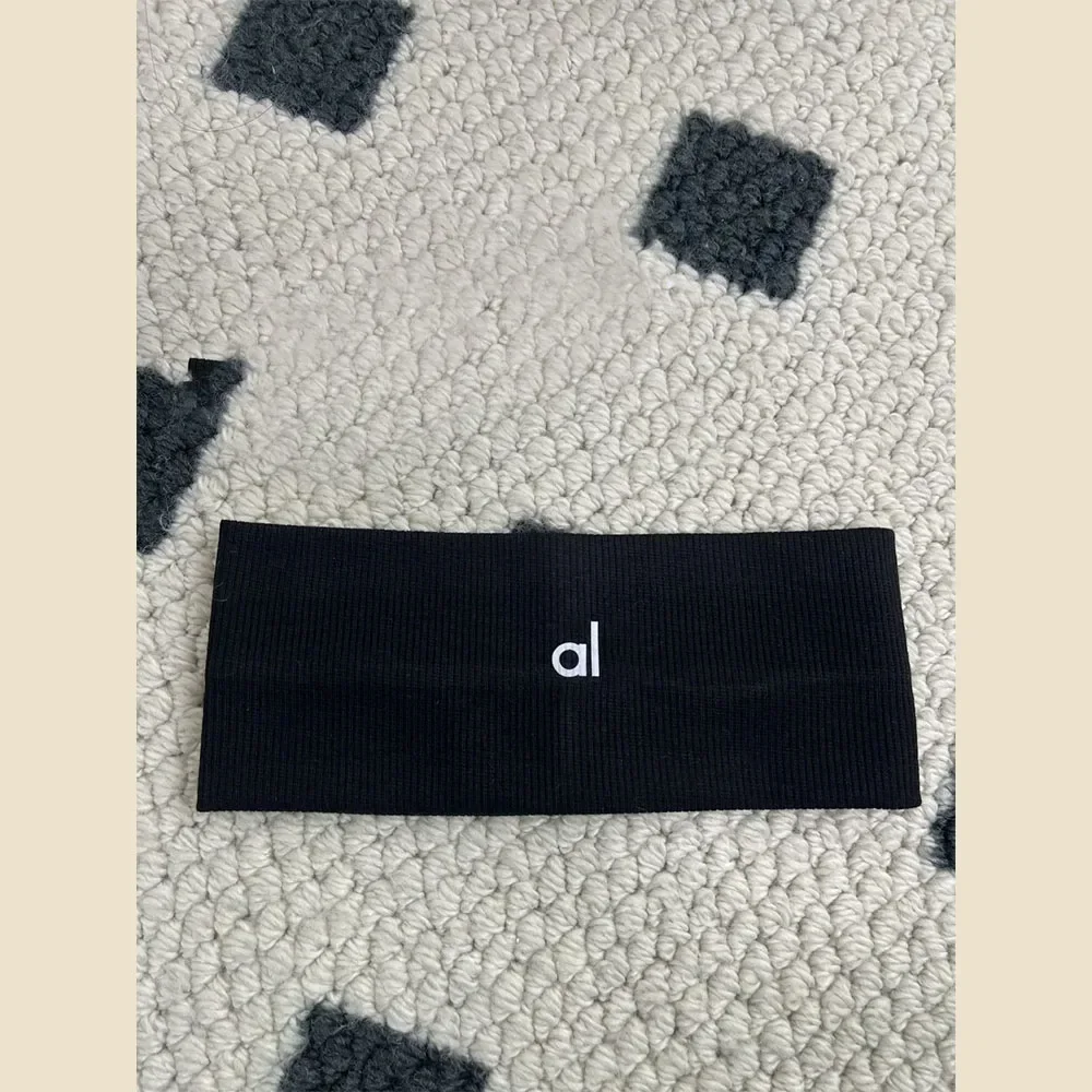 AL Performance قهر عقال اليوغا الرياضة في الهواء ا...