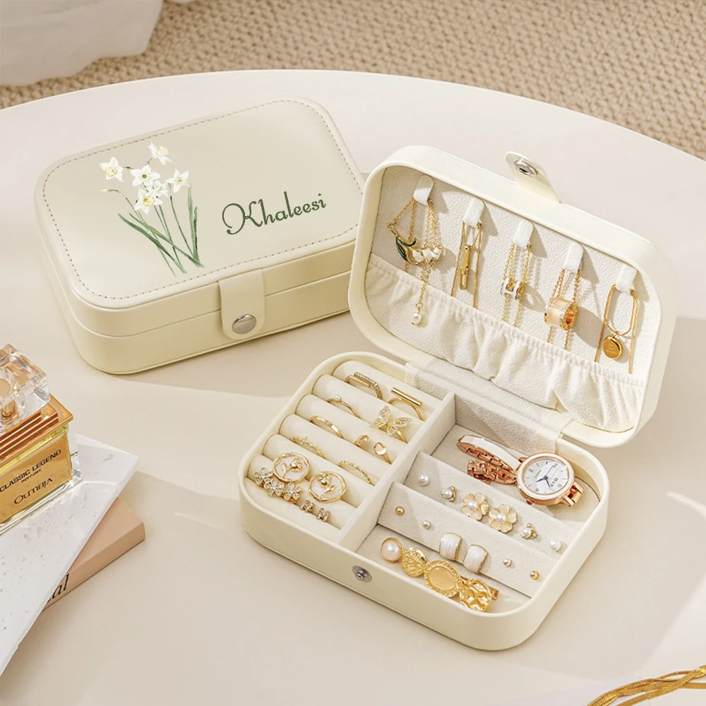 Custom Leather Jewelry Box with Personalized Name and Text - Elegant Gift for Brides and Special Occasions