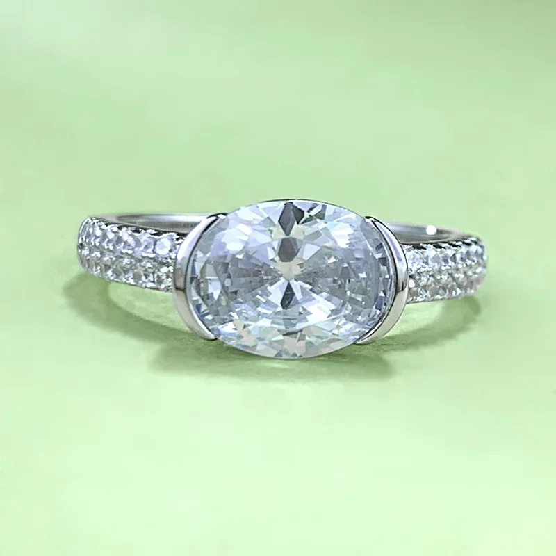 

Роскошный набор из серебра пробы с цирконом, 7 Х9