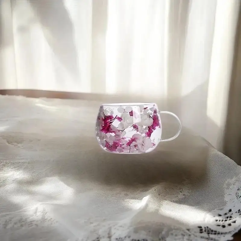 Elegant Double-Layer Glass Cup with Dried Flower Embellishment, Heat-Resistant