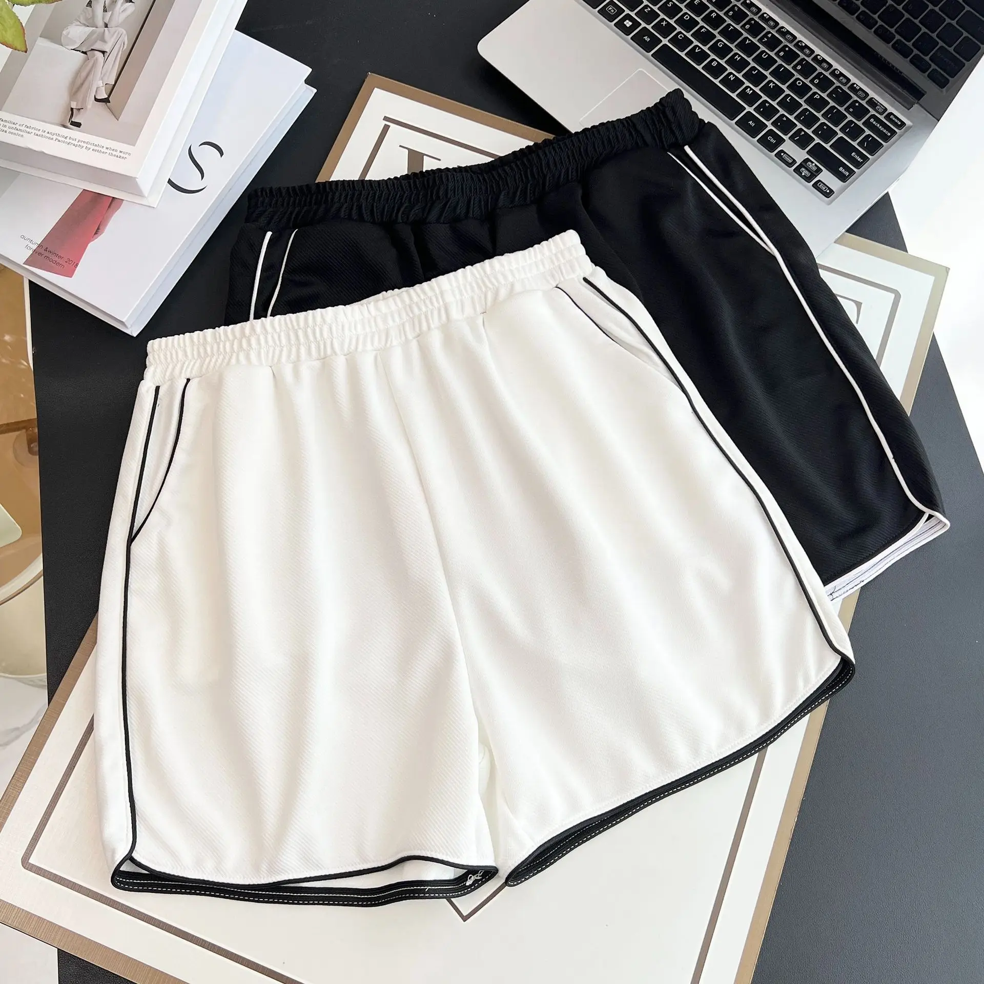 100KG New Summer Casual Sporty Style color-trimmed Shorts Plus Size Women's Wide Leg Hot Pants 1661