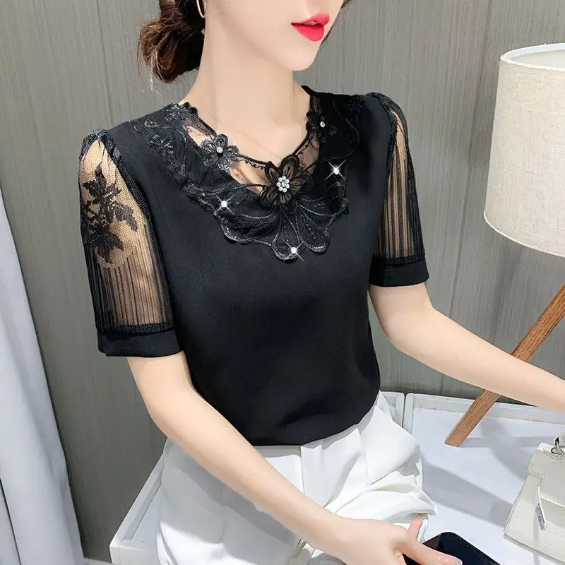 חולצת שיפון לנשים בגזרה קצרה לקיץ 2025, חולצה צרפתית מגוונת ומודרנית