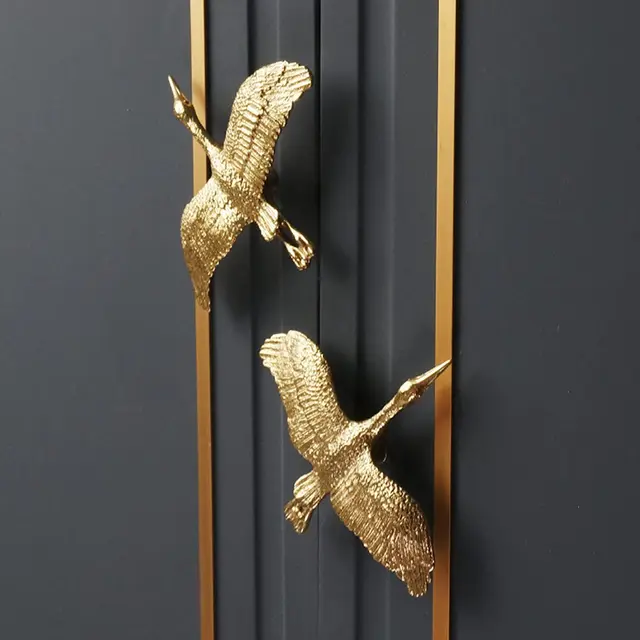 ทองเหลือง Wild Goose จับสําหรับตู้และลิ้นชัก Creative Home Decor ตู้เสื้อผ้าดึงทอง Dresser ลูกบิดประตูฮาร์ดแวร์ 1
