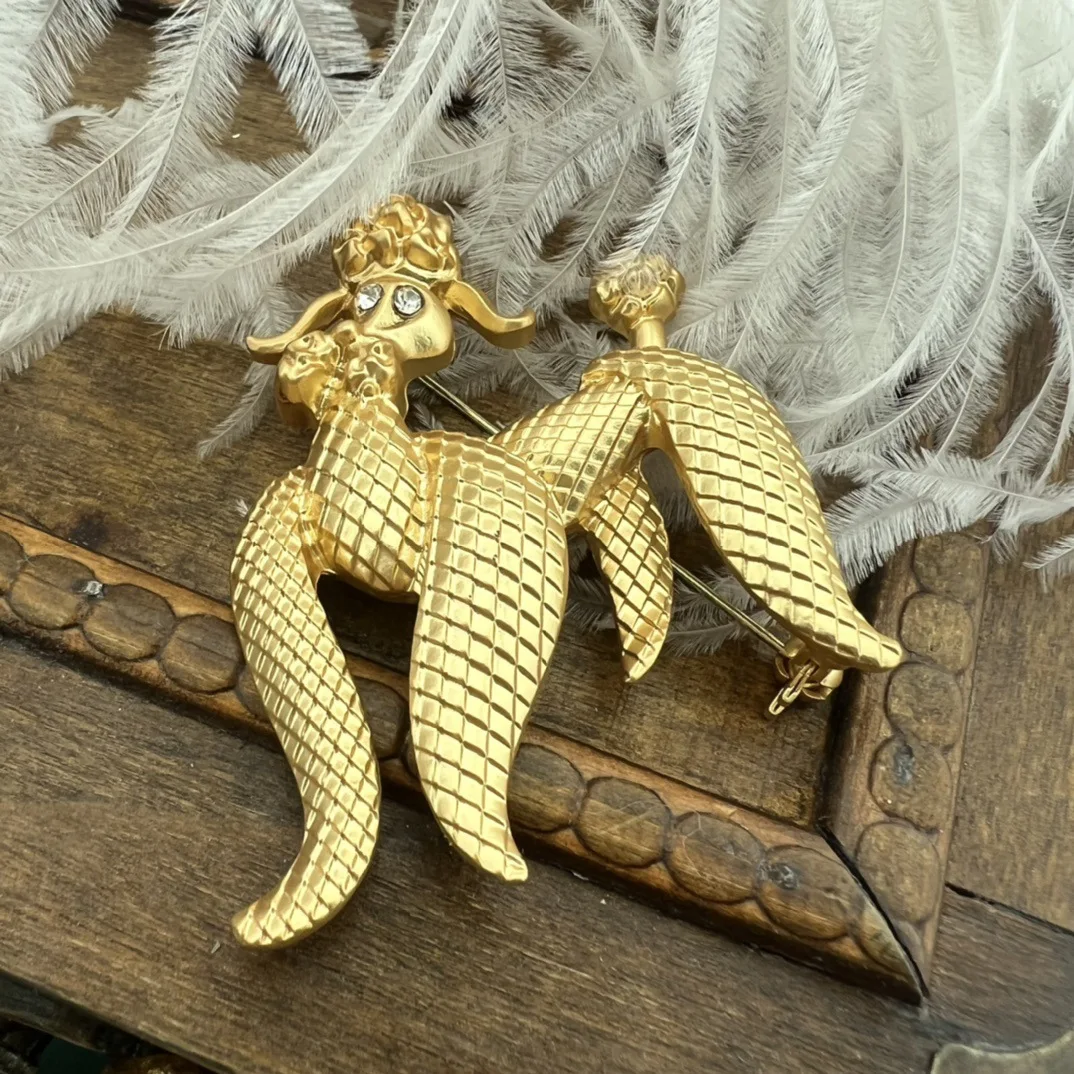 Medieval Vintage lady dog brooch