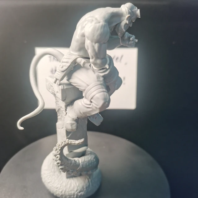 1/16 Die-casting Resin Figure Hellboy Unassembled and Unpainted Model Kit Toys Free Delivery 5