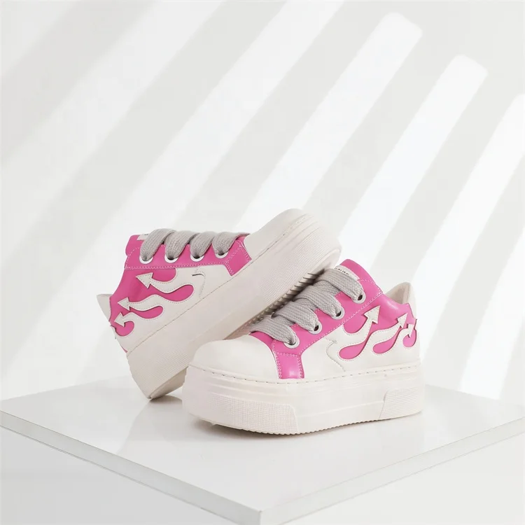 Classic Skateboard Shoes Fashion Women Thick Shoelaces Lace Up Outdoor Casual Sports Shoes