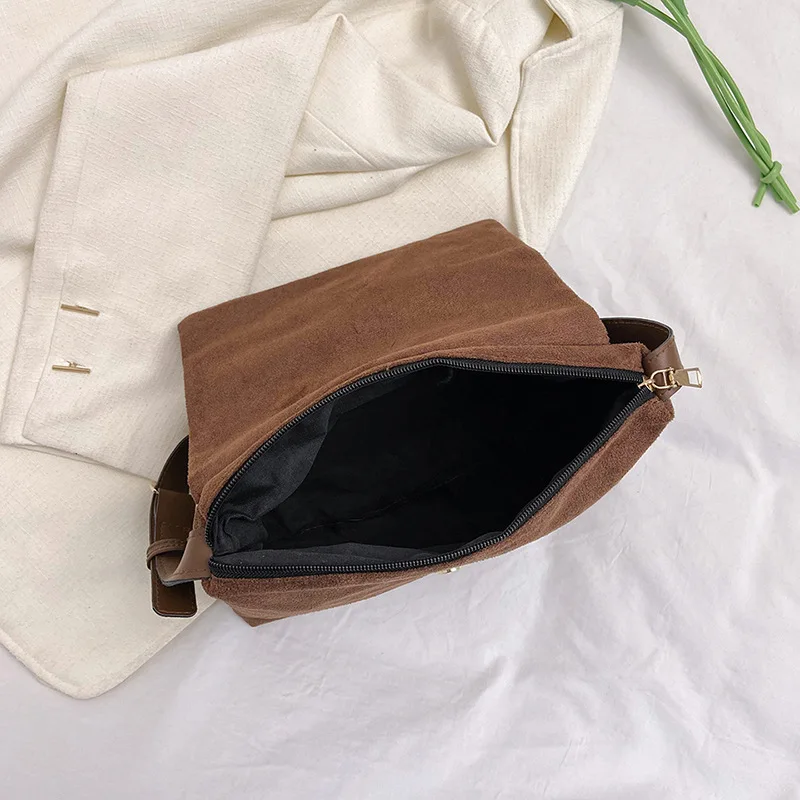 Vintage Suede underarm shoulder bag Fashion Faux Suede Shoulder Bags For Women Crossbody Bags Designer Handbags and Purses