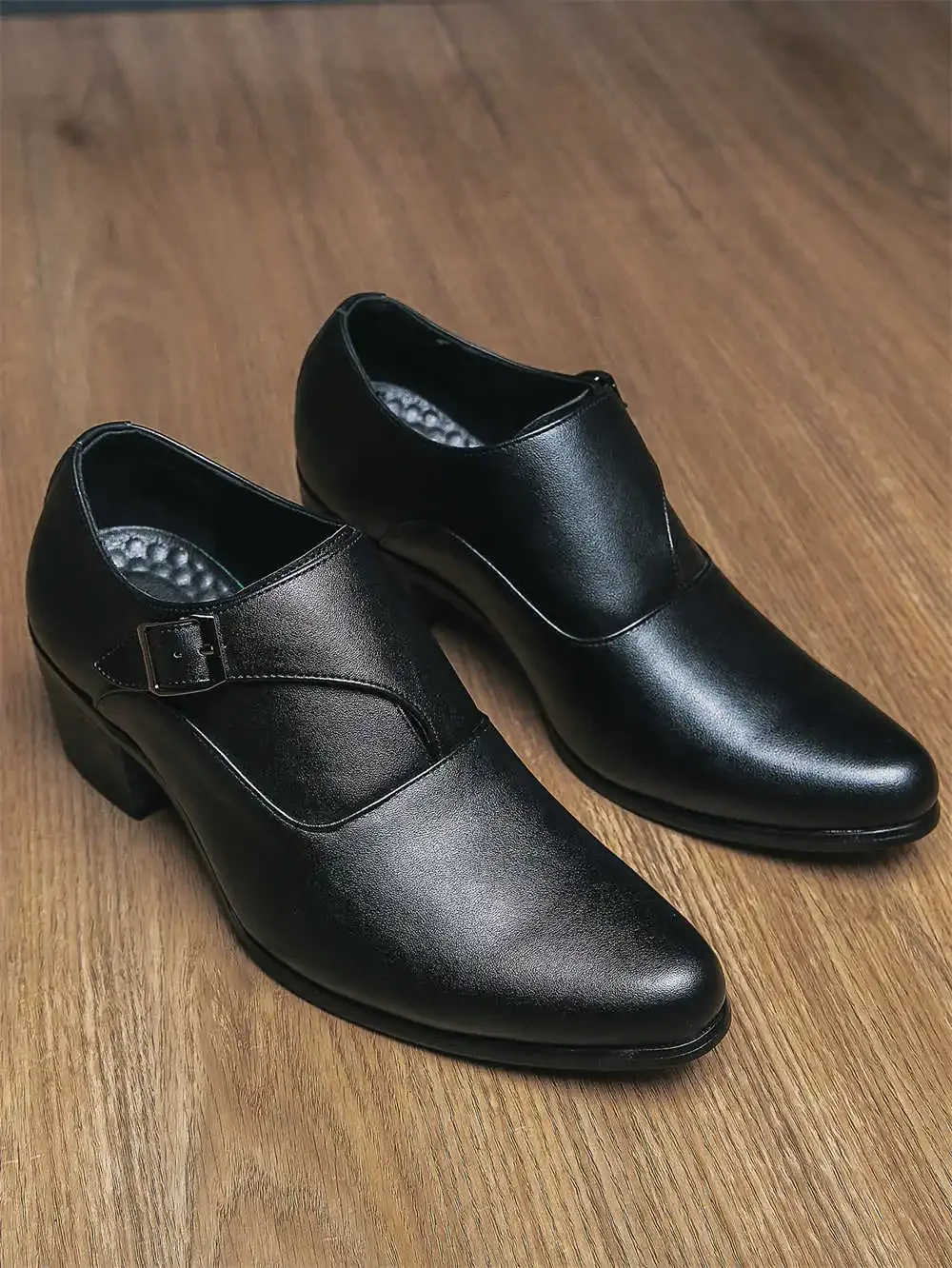 Taglia 37 Tacchi Alti Scarpe Formali Per Uomo Vestono Stivali Taglie Forti Abiti Da Ballo Sneakers Tenes Sportive Pas Cher Trending