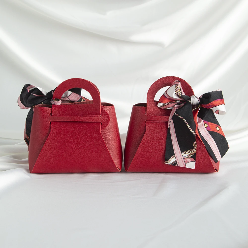 50 Stück/Lot Weihnachts-Leder-Geschenktasche mit Schleife, Schmuckbeutel für Ringe, Ohrringe, Armbänder, Anhänger, Verpackungsbeutel, Hochzeits-Süßigkeiten-Aufbewahrung – Detail 7