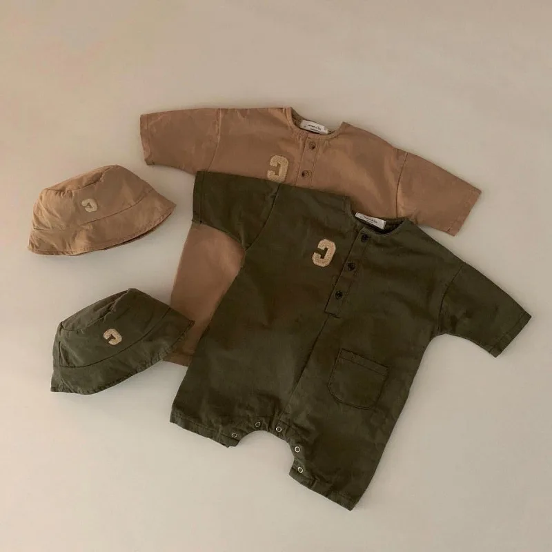 Spring Autumn Baby Clothes Boy Girl Pajamas Beige Green O-neck Long Sleeve Loose Rompers+Cap Newborn Home Wear Nightgown E16205
