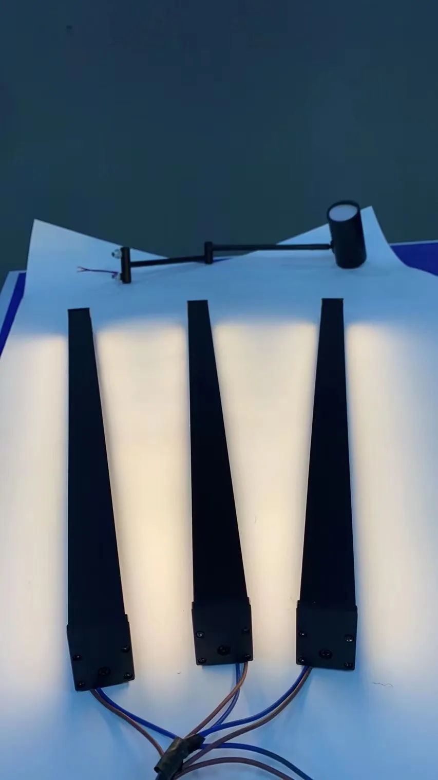 Slide image 17777d87e4594480a371f987f7f1a045