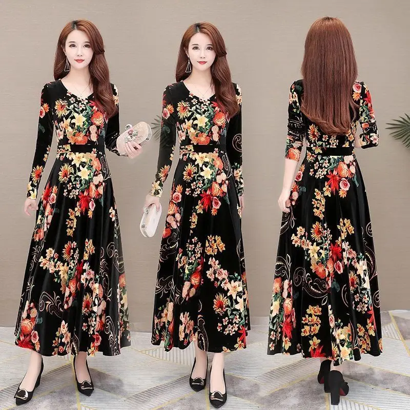 Winter Floral Long-sleeve Dres