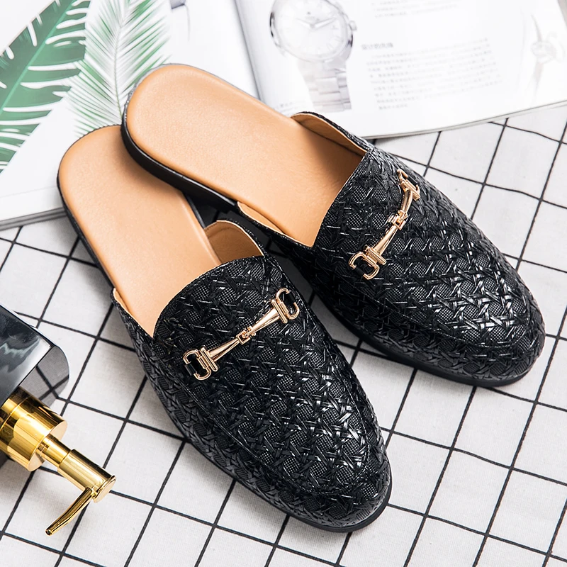 817 Black