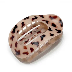 Leopard Matte Oval Hair Claw Clip - Stylish Curved Acrylic Barrette Accessory (Light Leopard)