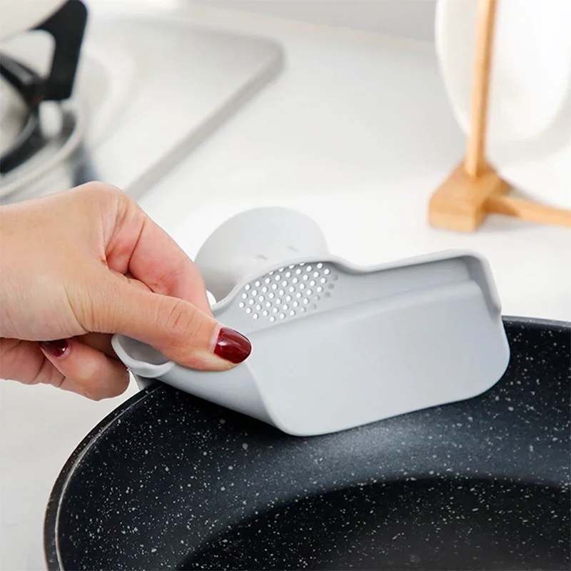 1pc-Silicone Duckbill Drainer Clip – Secure Soup & Pasta Pouring Nozzle, Heat-Resistant & Food-Grade Pot Accessory for Kitchen