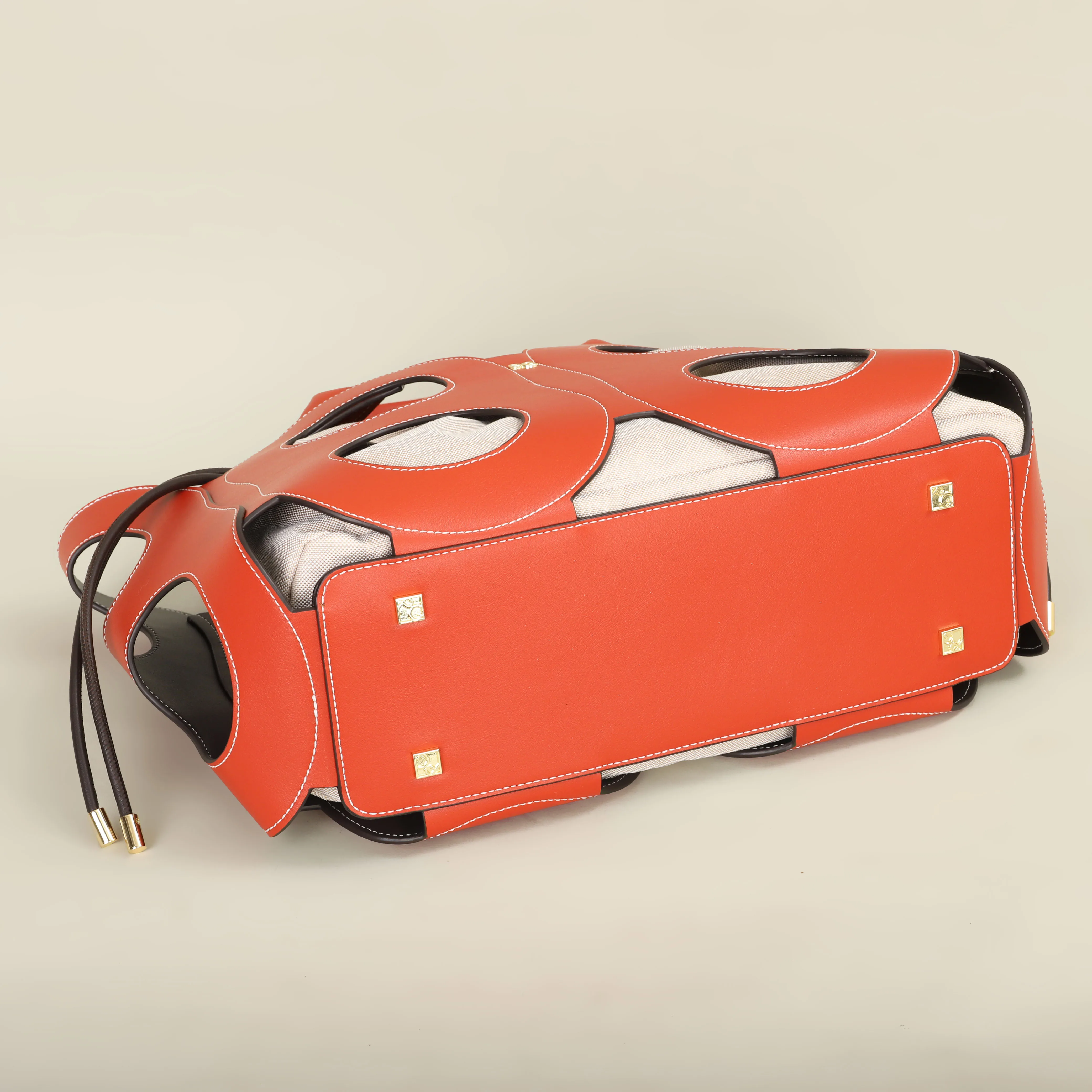 Stylish hollow design TPU bucket shoulder bag