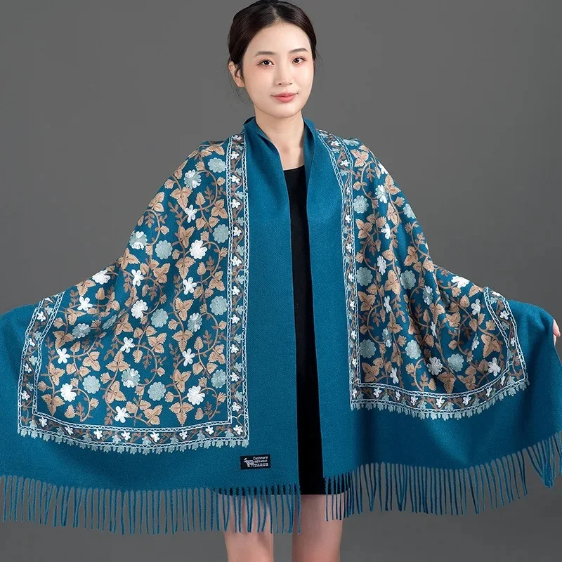 Embroidered ginkgo leaves-haze Blue