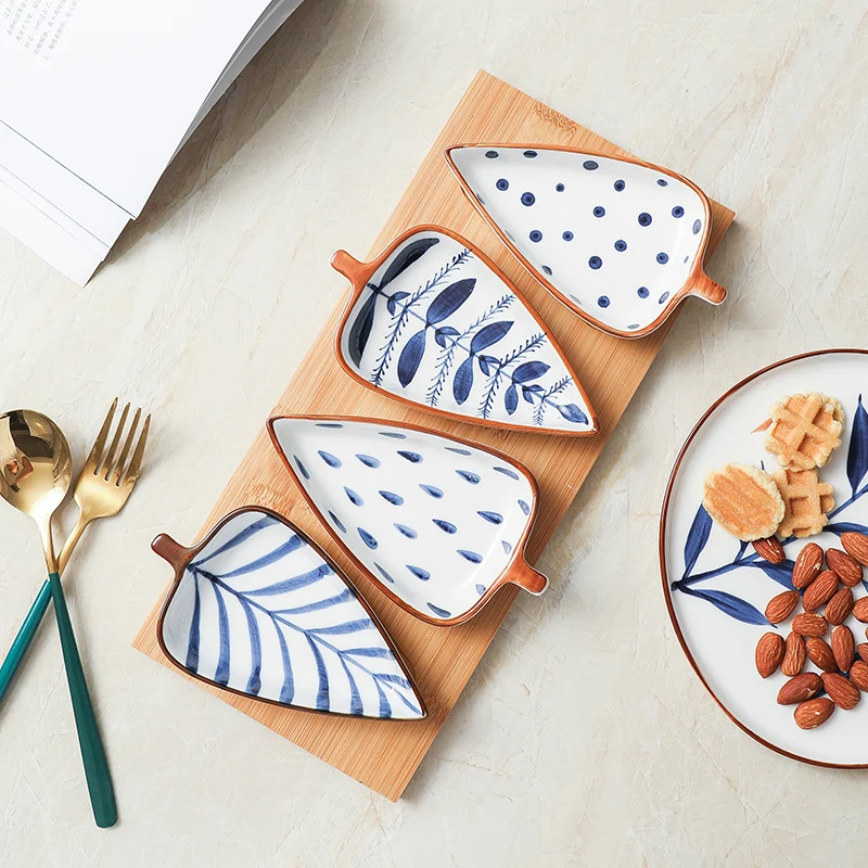 

Hand Painted Leaf Dishes Set For Serving Underglaze Ceramic Sauce Bowl Snack Food Dispenser Kitchen Tableware Home Storage Plate
