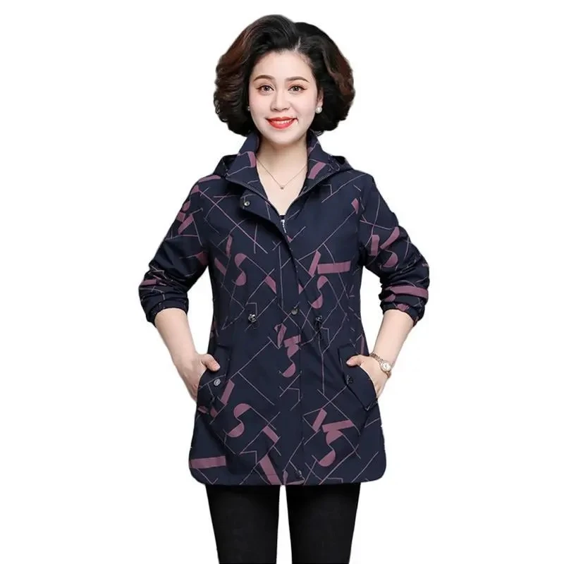 

2023 New Spring Autumn Windbreakers Outcoat Hooded Women's Fashion Leisure Jacket Middle Aged Mother Fashionable And Loose Coat