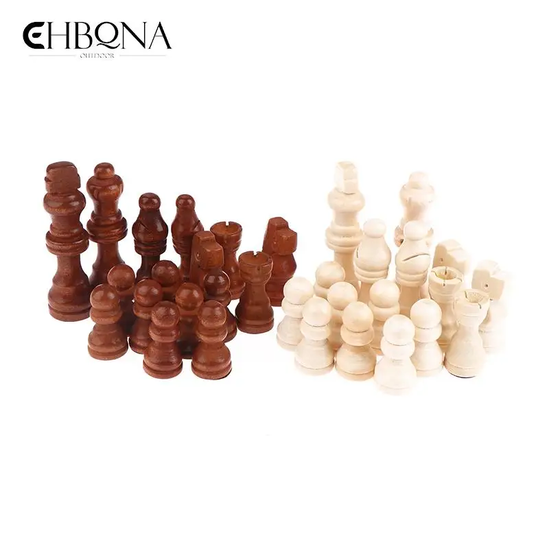 

32pcs/set Wooden Chess Pieces Complete Chessmen International Word Chess Set Chess Piece Entertainment Accessories