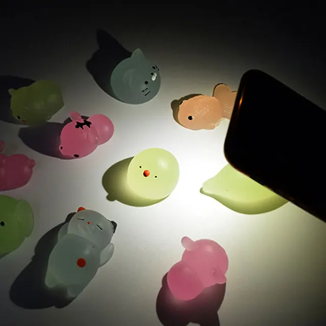 Glow Squeeze Party Favors Stress Anima Mochi Toys For Kids Balle Kawaii Anti Stress Toy Pelota Antiestres Funny Birthday Gifts 2
