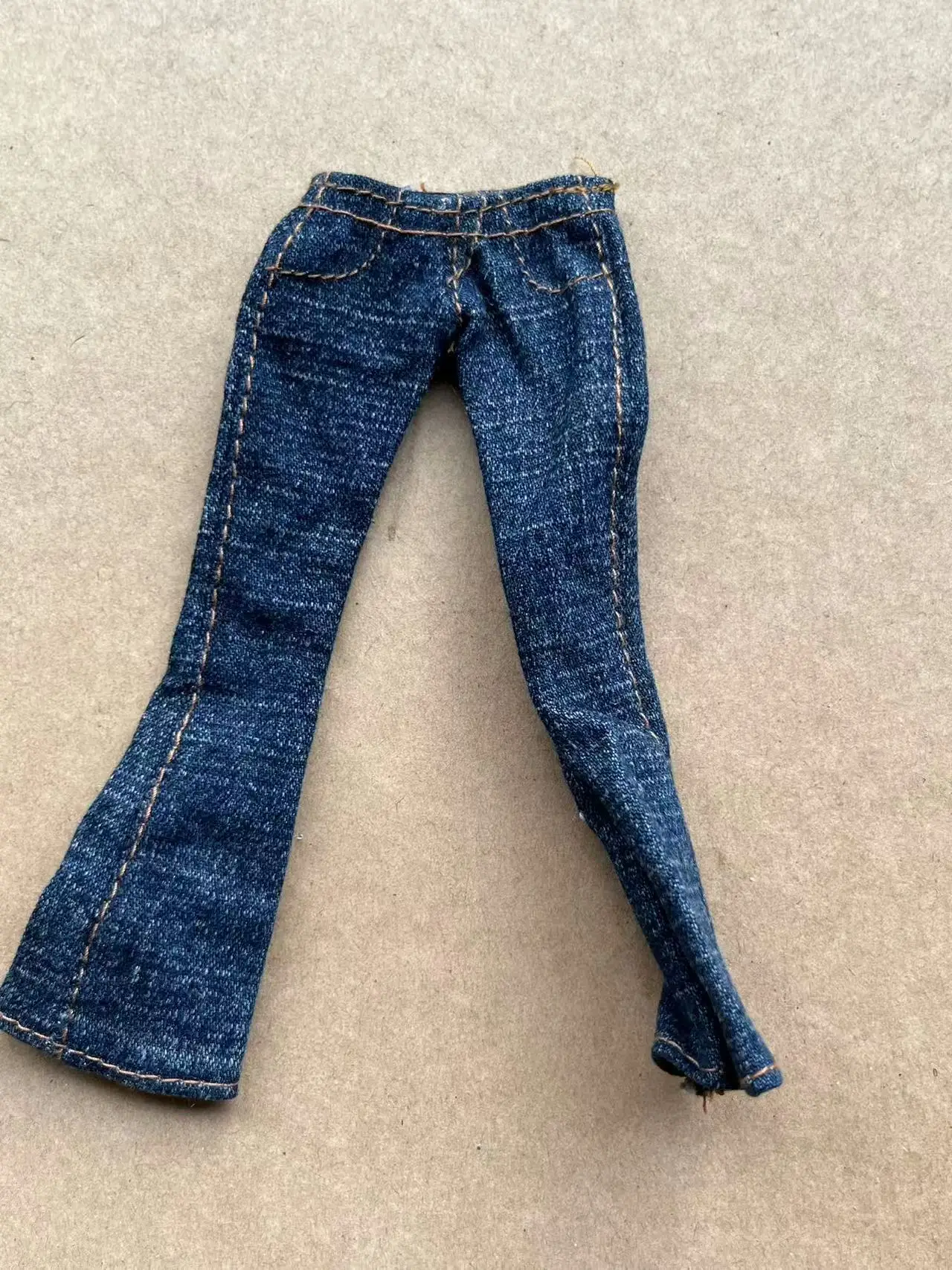 1/6 Scale Slim Monster Doll Jeans Pants Tshirt Dressing Parts Decors Compatible with Slim Doll Body for Collectible Figures