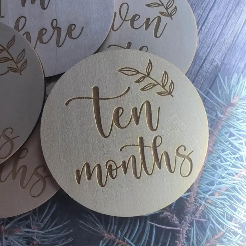 16FE 13 Pcs Newborn Monthly Growth Recording Cards Wooden Birth Commemorative Cards