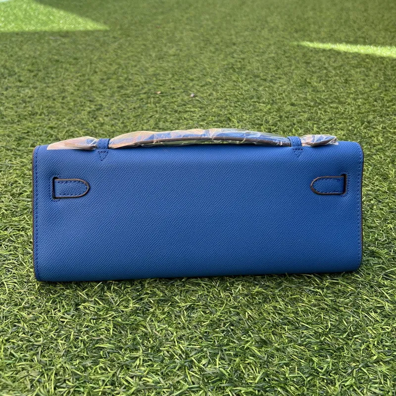 Bag styling