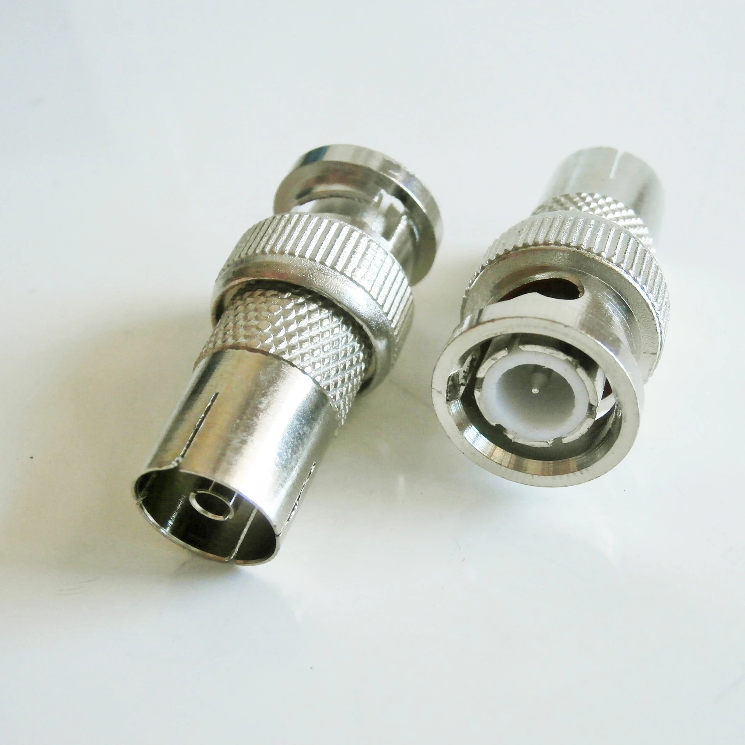 

BNC Q9 To IEC DVB-T TV PAL Connector Socket BNC Male To IEC Female Plug BNC - IEC Nickel Plated Straight Coaxial RF Adapters