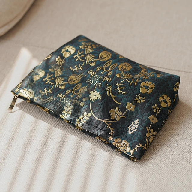 Women's Makeup Bag Noble Printed Gold Flowers Large Capacity Lipstick Air Cushion Storage Bag Portable Travel Toiletry Bag
