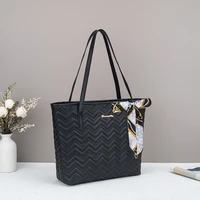 Large-capacity casual wide single-shoulder women's bag, versatile embroidered tote bag