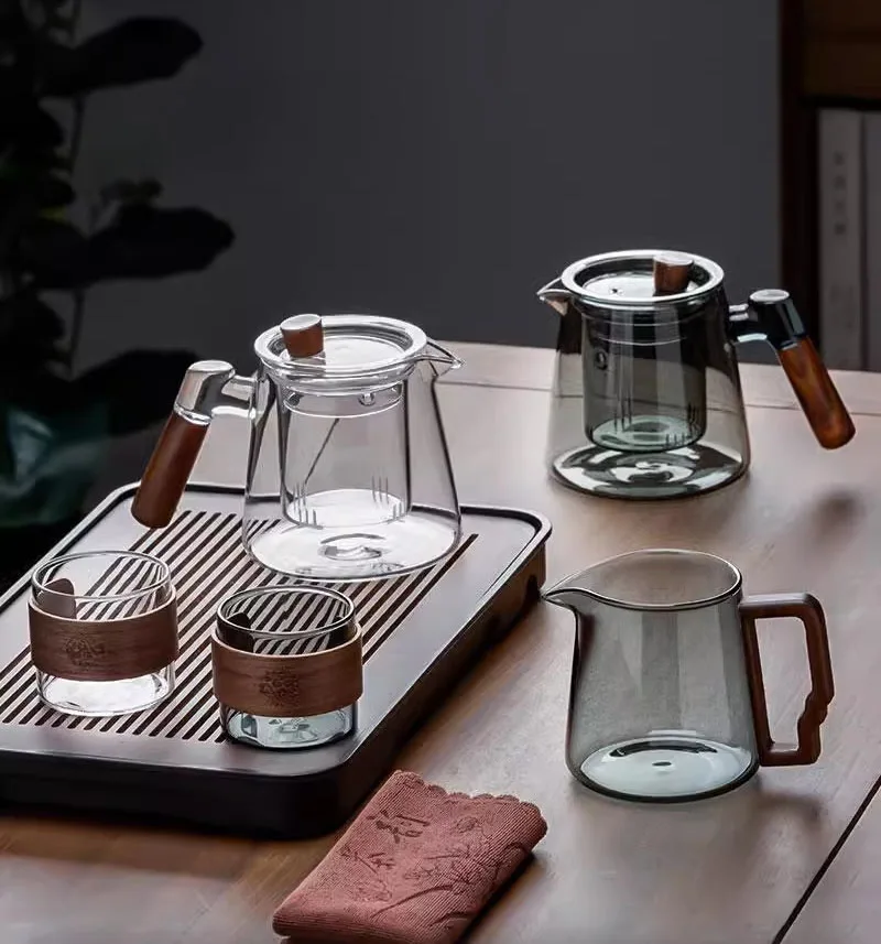 Glass Tea Kettle with Infuser Heat Resistant Teapot with Wooden Handle