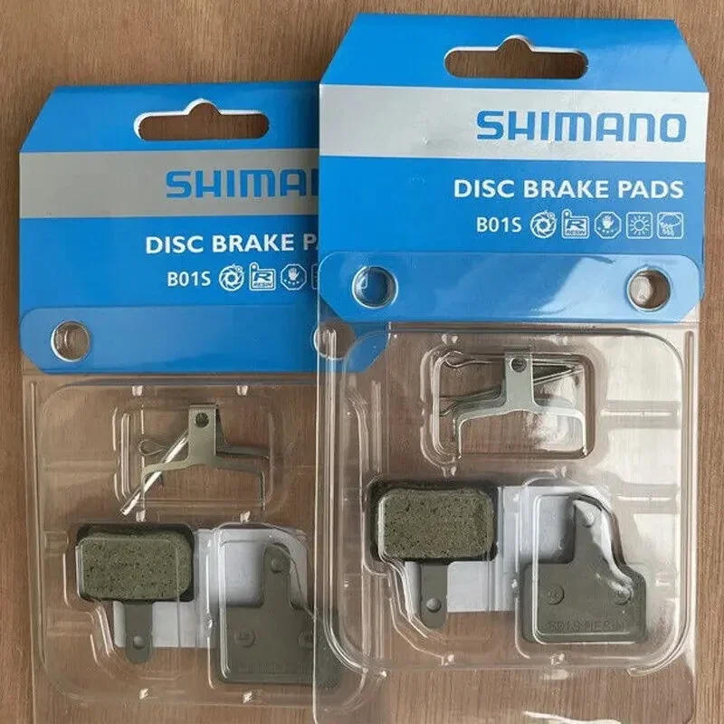 цена SHIMANO B01S Resin Pad Bicycle Disc Brake Pads for Shimano MT200 B01S Brake Pads Resin Bicycle MTB Disc Brake Part for Bicycle