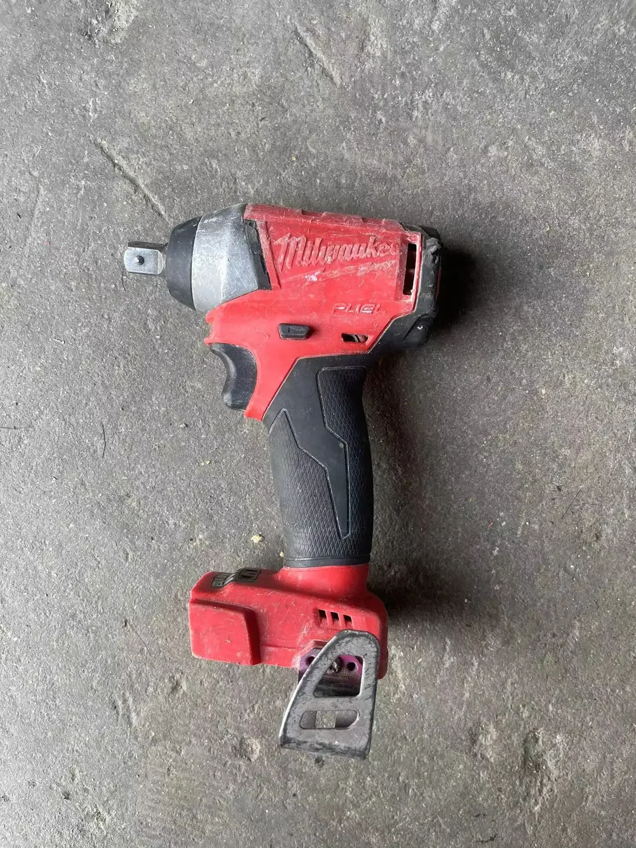 Milwaukee 2753-20 M18 Chiave A Percussione Ad Anello Quadrato Da 1/2 "-Solo Uno Strumento.