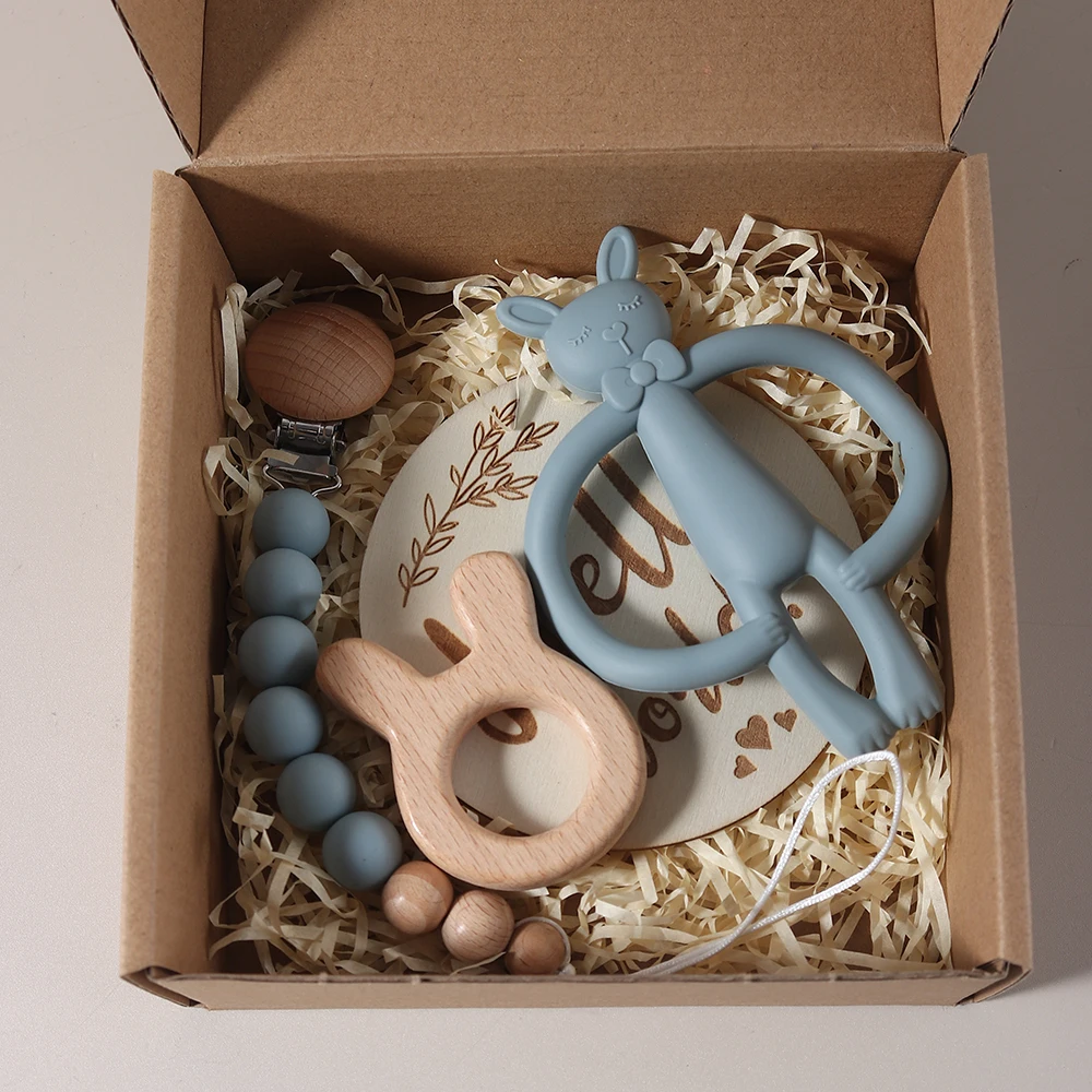 بطاقات صور اطفال حديثي الولادة + عضاضة ارنب