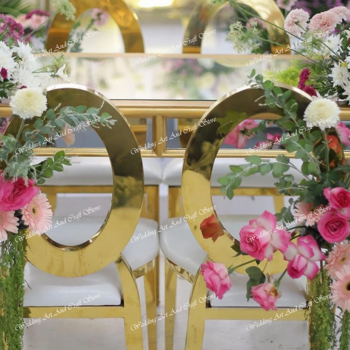 Modern Gold Stainless Steel Banquet and Event Chairs round Base Back Wedding Chairs for Outdoor Use